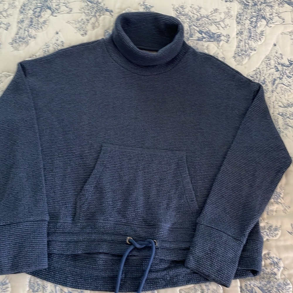 Sweaty Betty Cropped Sweatshirt Blue Turtleneck Womens Crop Shirt Medium